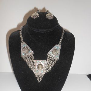 Vintage 1960's-1970's Filigree Silver Tone Necklace & Silver Filigree Earrings